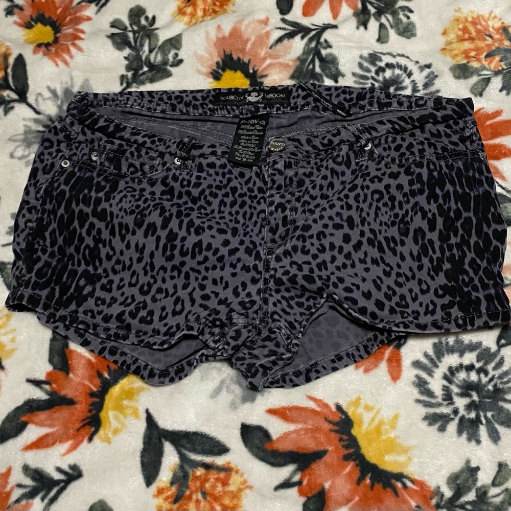 Source of Wisdom Leopard Shorts
